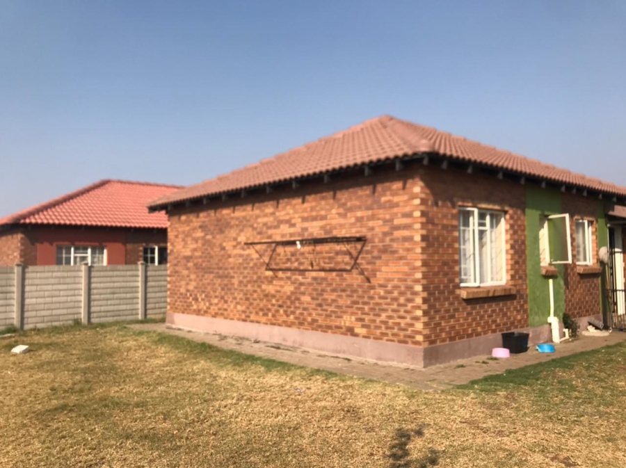 3 Bedroom Property for Sale in Waterval East North West